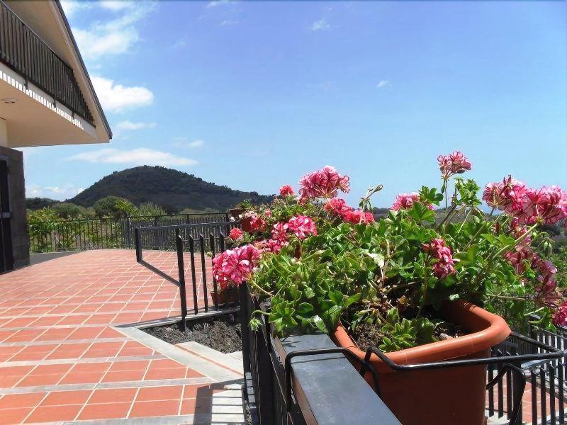 니콜로시 Etna Hut B&B 외부 사진